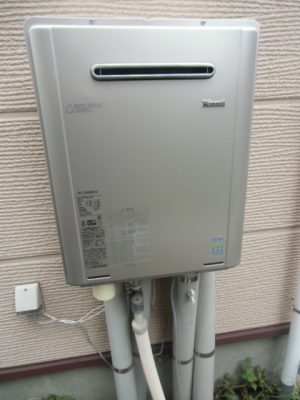 新潟県新潟市　RUF-E2405SAWリンナイエコジョーズ給湯器